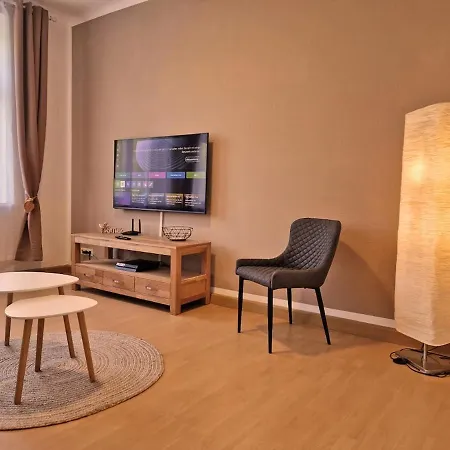 Διαμέρισμα Happyside Stil & I 3 Personen I Familienfreundlich I Wlan I Smart Tv I Ps4 *