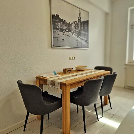 Happyside Stil & I 3 Personen I Familienfreundlich I Wlan I Smart Tv I Ps4 *