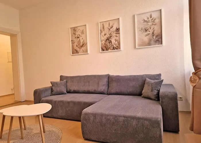 Happyside Stil & I 3 Personen I Familienfreundlich I Wlan I Smart Tv I Ps4 Apartment Markkleeberg