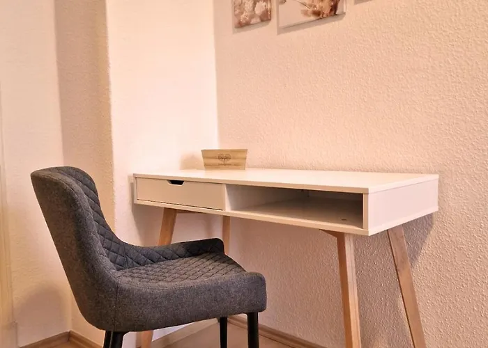 Happyside Stil & I 3 Personen I Familienfreundlich I Wlan I Smart Tv I Ps4 Apartment Markkleeberg